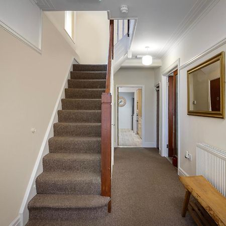 Arnside - Spacious 10-Bedroom Seaside Cottage Blackpool Esterno foto