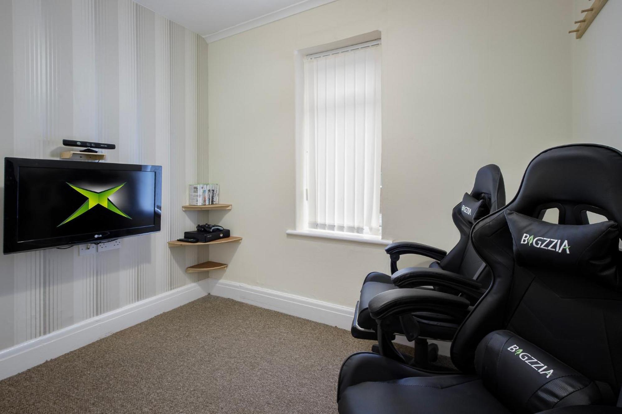 Arnside - Spacious 10-Bedroom Seaside Cottage Blackpool Esterno foto